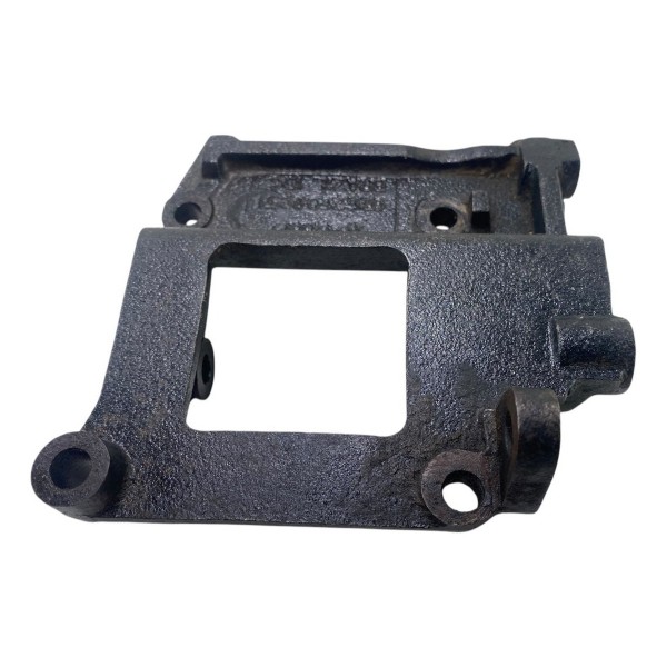 Suporte Compressor Ar Cond. Vw Santana Gol 1984 A 1996