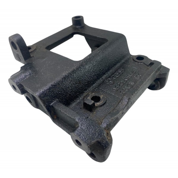Suporte Compressor Ar Cond. Vw Santana Gol 1984 A 1996