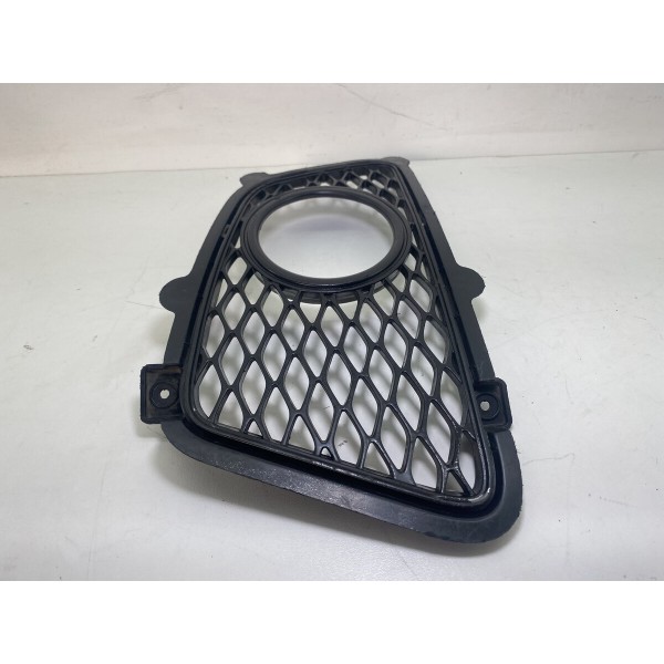 Grade Do Farol De Milha Lado Direito Kia Sportage 2010
