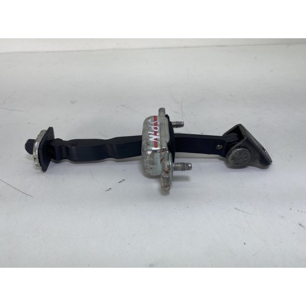 Limitador Porta Dianteira Direita Gm Spin 2013 2019
