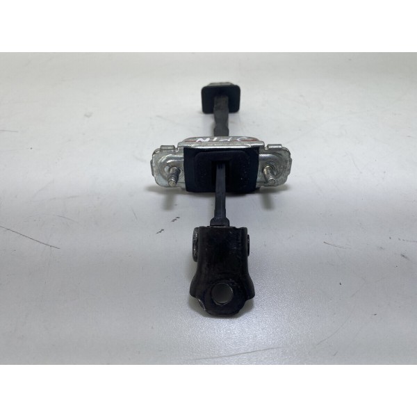 Limitador Porta Dianteira Direita Gm Spin 2013 2019