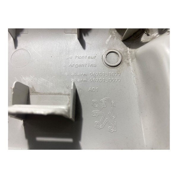 Moldura Luz Do Teto Peugeot 308 2012 2013 2014 2015 2016