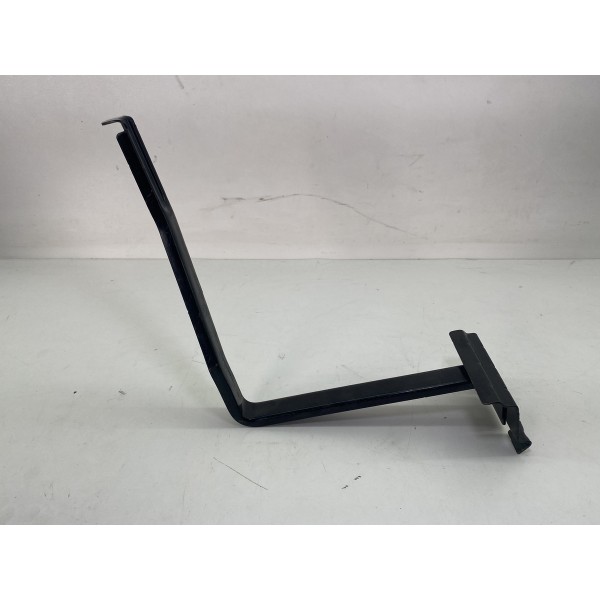 Suporte Prendedor Bateria Gm Onix Prisma 2013 2019