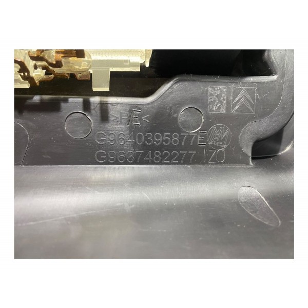 Suporte Esquerdo Bagagito Peugeot 307 2004 2005 A 2013