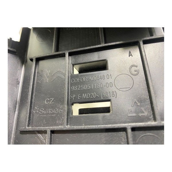 Suporte Modulo Traseiro Esquerdo Peugeot 208 2021 2022