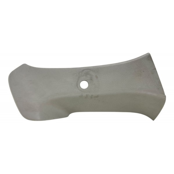 Moldura Coluna Traseira Direita Gm Spin 2014 2015 2016