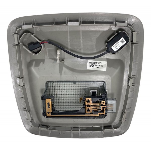 Luz De Teto Chevrolet Spin 1.8 2013 2014 2015 2016 A 2020