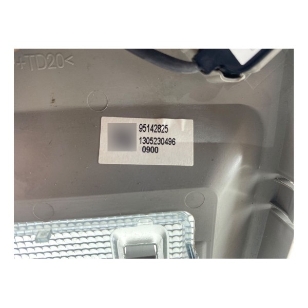 Luz De Teto Chevrolet Spin 1.8 2013 2014 2015 2016 A 2020