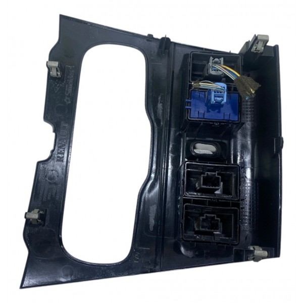 Moldura Comando De Ar Renault Sandero Duster 2015 A 2016
