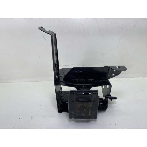 Suporte Bateria Auxiliar Mercedes C180 2012 2014