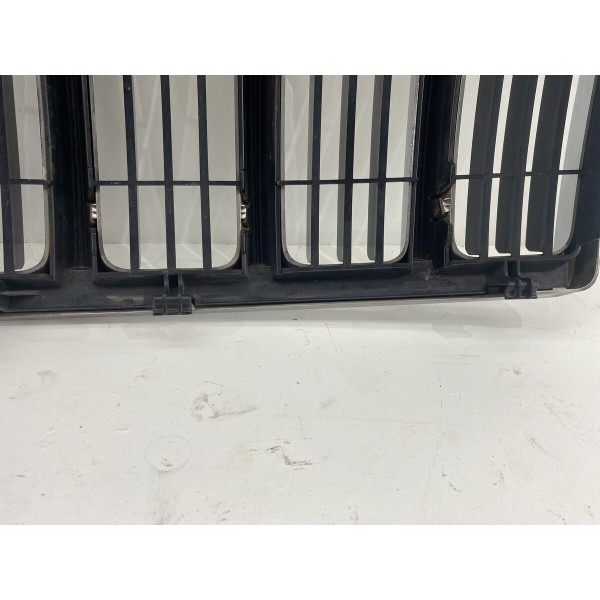Grade Parachoque Dianteiro Jeep Grand Cherokee 2008 2010