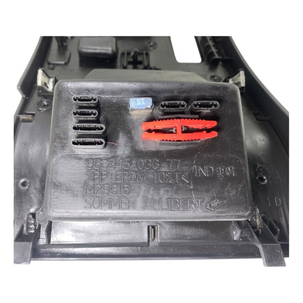 Tampa Caixa Fusível Peugeot 307 2008 2009 2010 2011 A 2012