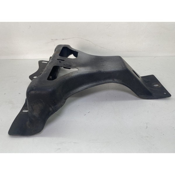 Suporte Inferior Fechadura Capô S10 Blazer 1995 A 2011