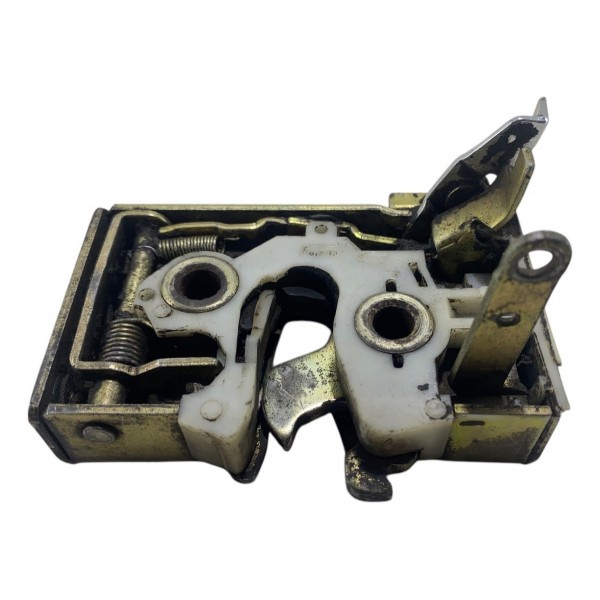 Fechadura Porta Diant. Dir. Vw Santana 4p Sedan 1997 A 2000