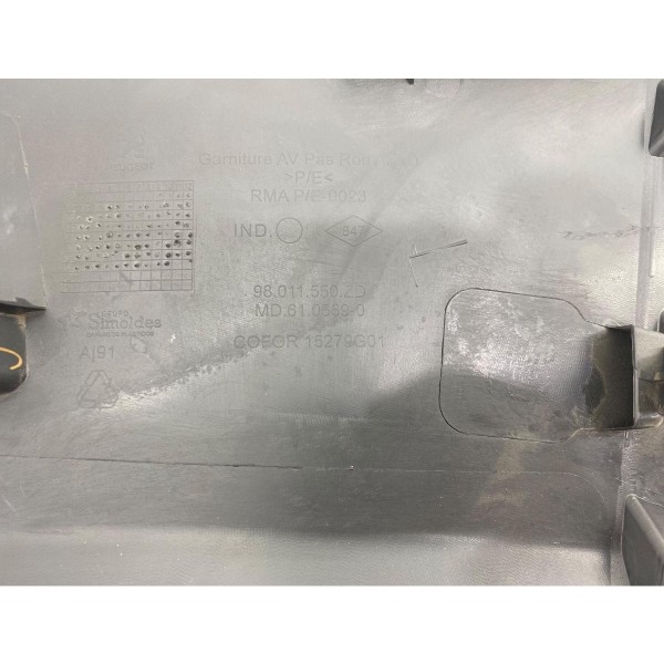 Soleira Porta Traseira Direita  Peugeot 208 1.2 2014 A 2019