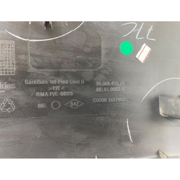 Acabamento Coluna Direito Peugeot 208 1.2 2015 2016 A 2019