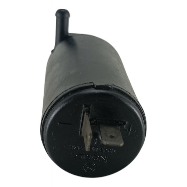 Bomba Esguicho Limpador Parabrisa Corsa Kadett 94 A 97