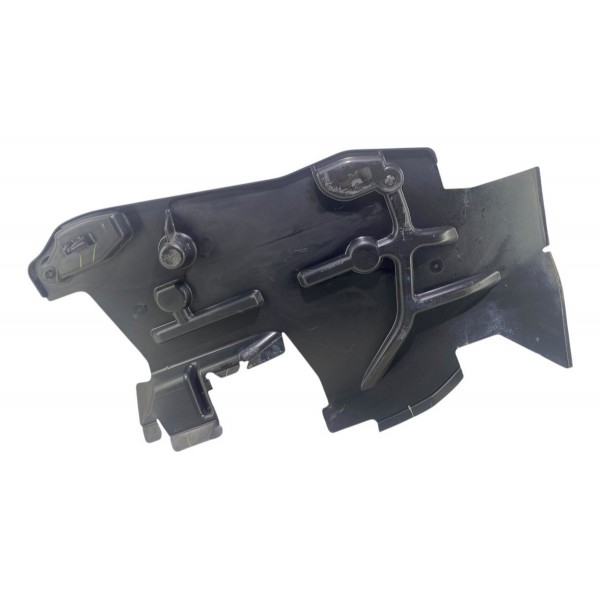 Defletor Esquerdo Radiador Peugeot 2008 1.6 2017 A 2019