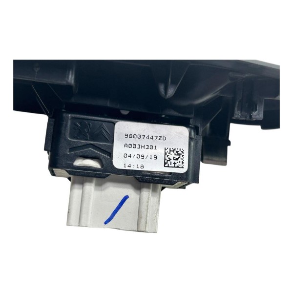 Moldura Comando Botão Vidro Diant Direito Peugeot 208 13 19