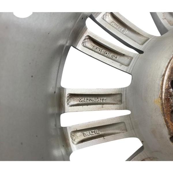 Roda De Liga Aro 15 Peugeot 208 1.2 Manual 2019