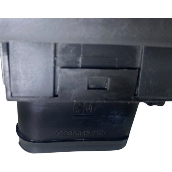 Difusor De Ar Lado Esquerdo Chevrolet Corsa 1994 A 2010