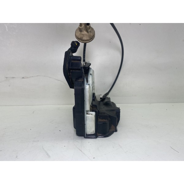 Fechadura Porta Dianteira Direita Vw Jetta 2.0 2014 2015