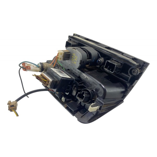 Moldura Acendedor Entrada Usb Kia Sorento 2.4 2011 2012 2013 Preto