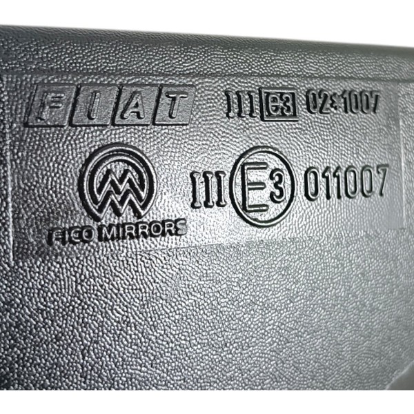 Retrovisor Direito Manual Fiat Siena 2004 2005 2006 A 2010