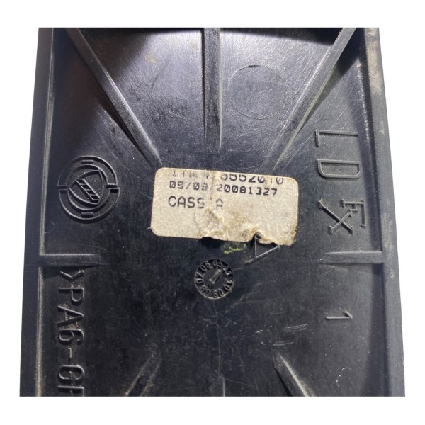 Maçaneta Externa Dianteira Direita Fiat Siena 2008 A 2013