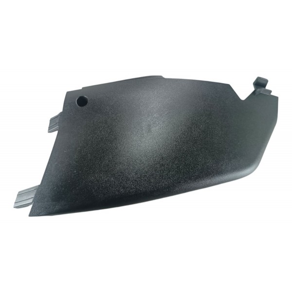 Acabamento Lateral Direito Peugeot 208 1.2 2014 A 2019