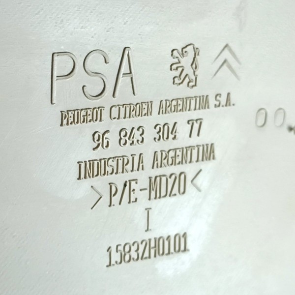 Acabamento Coluna Parabrisa Lado Esquerdo C4 Pallas 2008