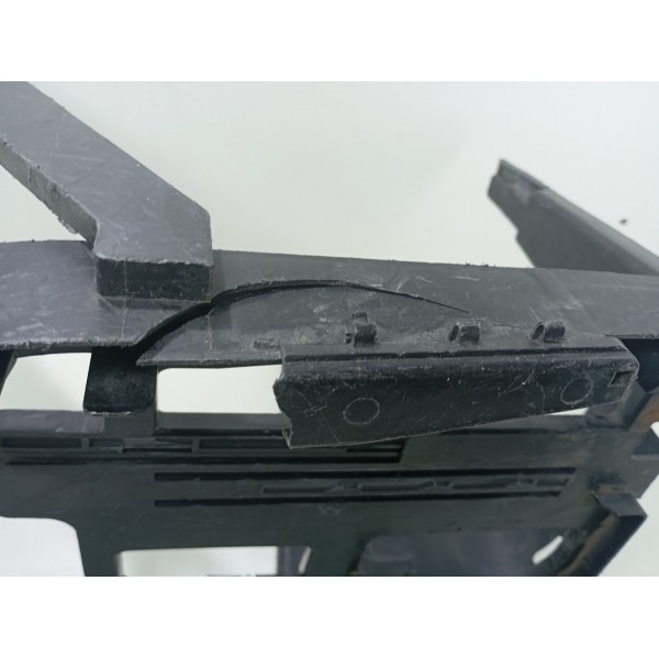 Suporte Caixa Fusiveis Vw Gol G5 2008 2016 Detalhe