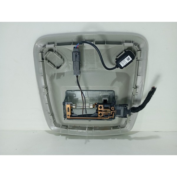 Luz De Teto Cortesia Chevrolet Spin 2019 2022