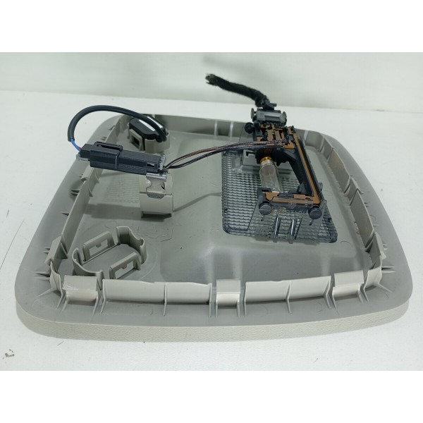 Luz De Teto Cortesia Chevrolet Spin 2019 2022