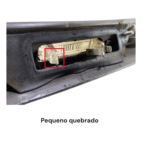 Moldura Tampa Traseira Ford Fiesta Hatch  2011 A 2012