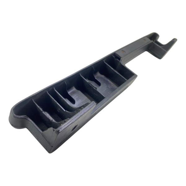 Apoia Braço Traseira Esquerdo Fiat Uno 1991 1992  A 2003