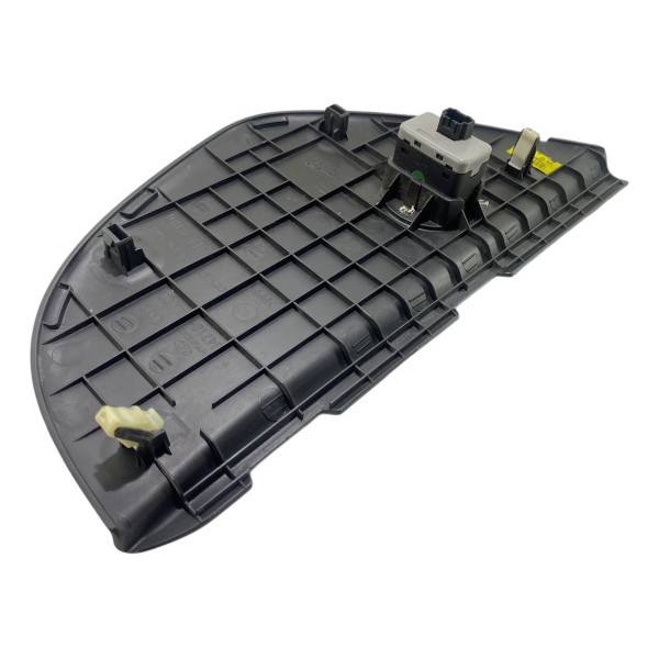Moldura Painel Direito Hyundai I30 2009 2010 2011 A 2012