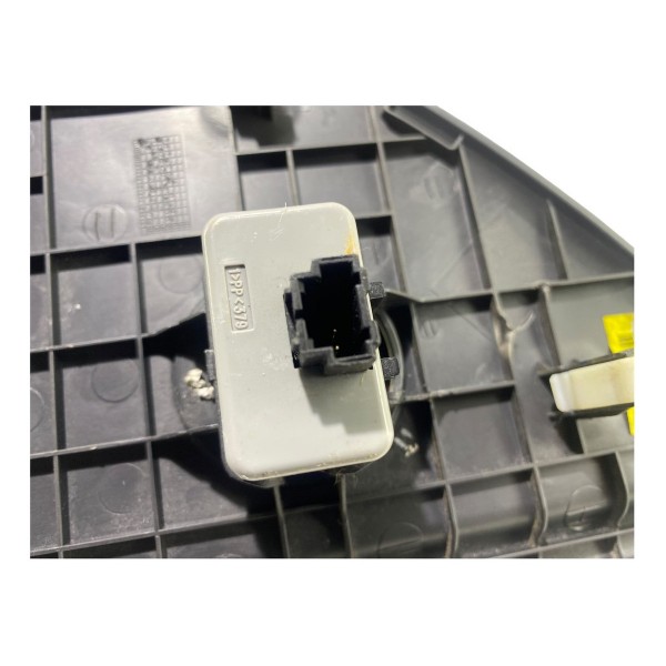 Moldura Painel Direito Hyundai I30 2009 2010 2011 A 2012