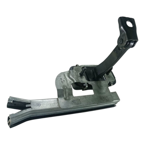 Limitador  Porta Traseira Direita Peugeot 208 2013 A 2019