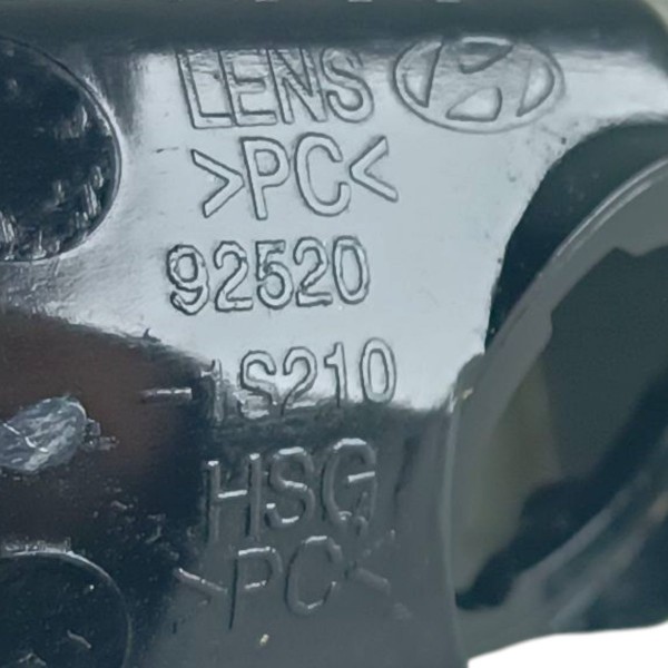 Lanterna Direita Luz Placa Hyundai Hb20 Hatch 2015 2016