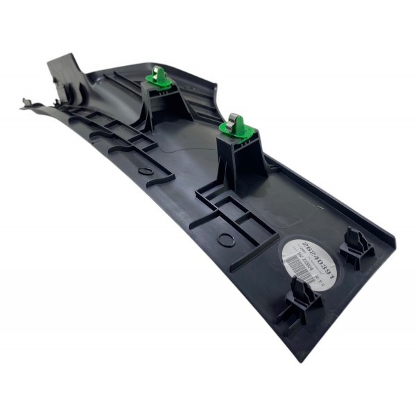 Moldura Soleira Traseira Direita Chevrolet Onix 2022 2023