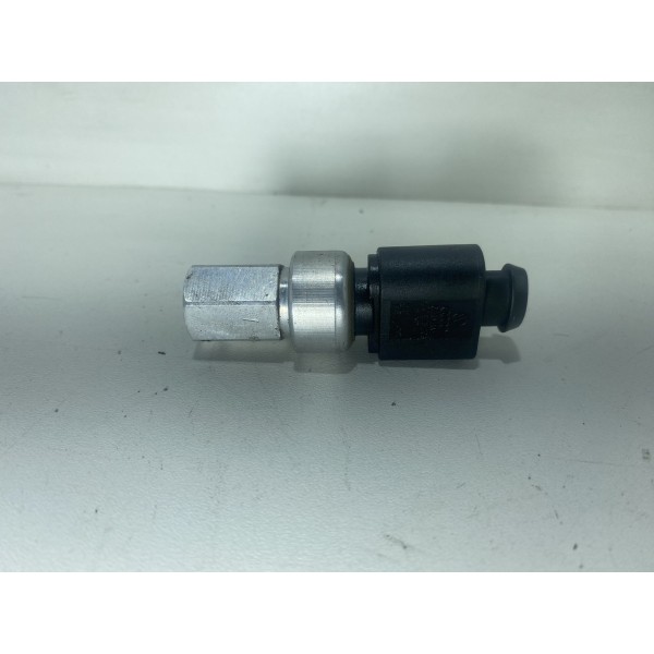 Pressostato Ar Condicionado Volkswagen Jetta 211cv 2013