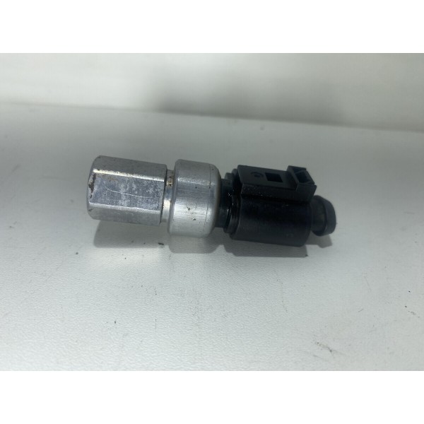 Pressostato Ar Condicionado Volkswagen Jetta 211cv 2013