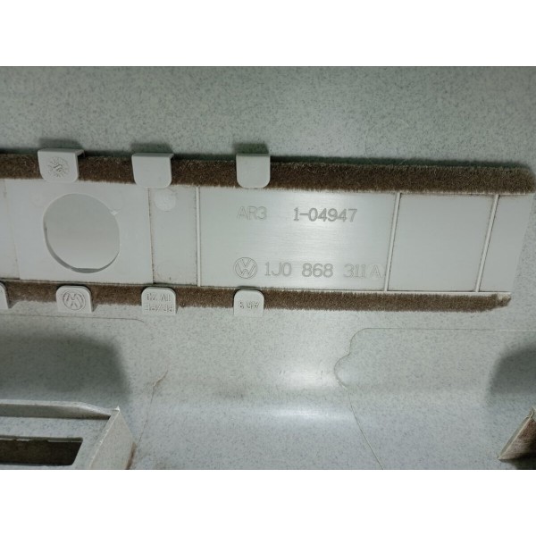 Moldura Acabamento Lateral Esquerdo Vw New Beetle 2010