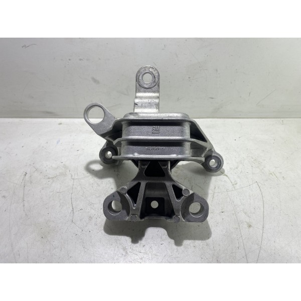 Coxim Motor Direito Chevrolet Onix 1.0 Aspirado 2020 A  2024