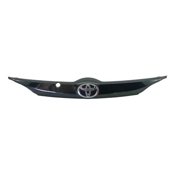 Moldura Tampa Traseira Toyota Yaris Hatch 2020 - 2024