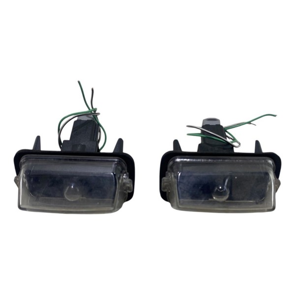 Par Luz De Placa Toyota Yaris Hatch 1.5 2020 2021 2022 A 23