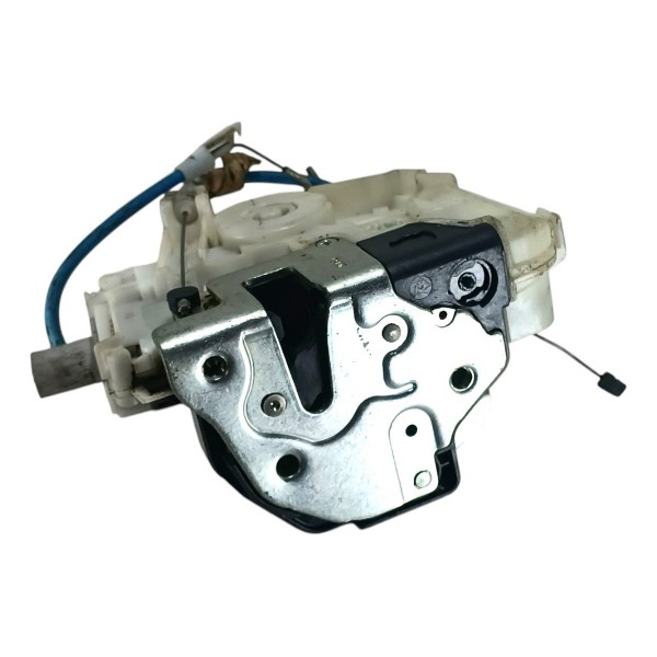 Fechadura Porta Dianteria Direita Saveiro G5 G8 2008 A 2012