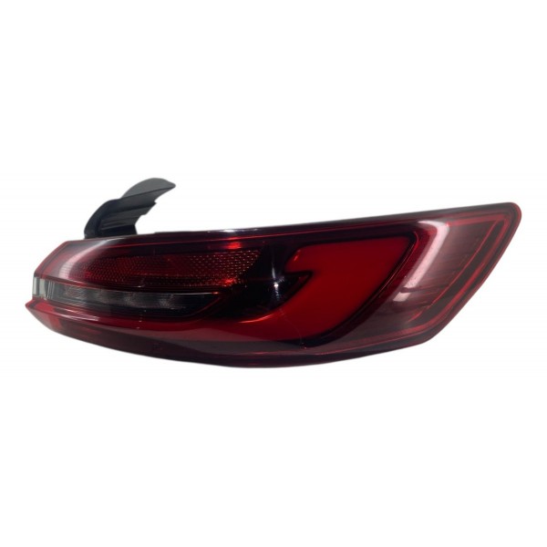 Lanterna Traseira Direita Fiat Fastback 2424 2025 Abarth