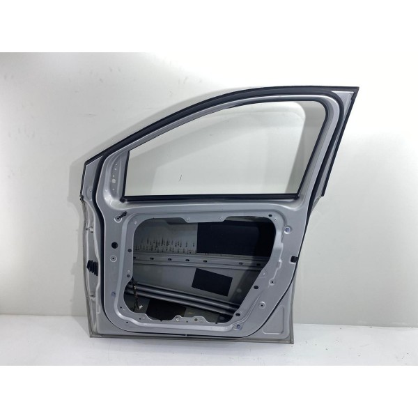 Porta Dianteira Direita Mercedes B200 2013 2016